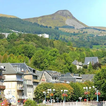 Appartement De 2 Chambres A La Bourboule Avec Magnifique Vue Sur La Montagne Jardin Clos Et Wifi A 12 Km Des Pistes Apartament Bourboule